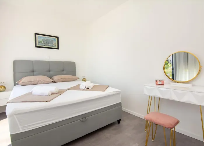 House With A Parking Space Privlaka, Zadar - 21430 別荘 *