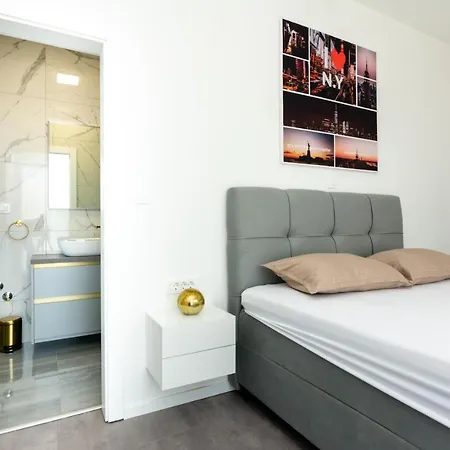 House With A Parking Space Privlaka, Zadar - 21430 בית נופש *