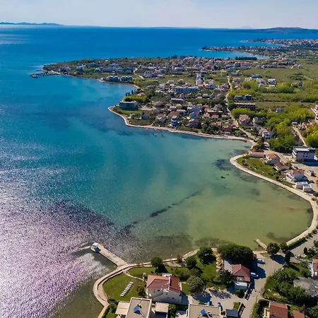 בית נופש House With A Parking Space Privlaka, Zadar - 21430 פריבלאקה